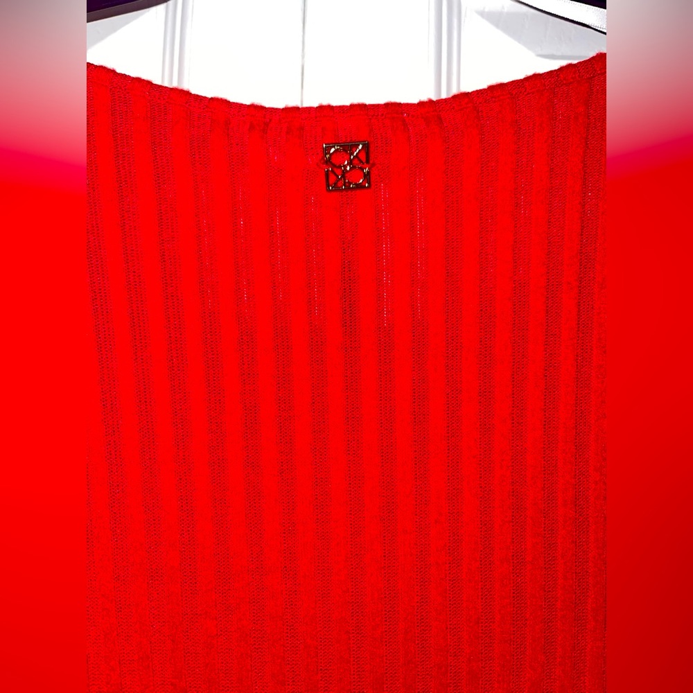 Calvin Klein Red Ribbed Sweater - Picture 4 of 4